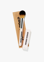 Jones Road | Blush Brush | Beauty Essential