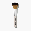 Jones Road | The Face Powder Brush | Beauty Essential