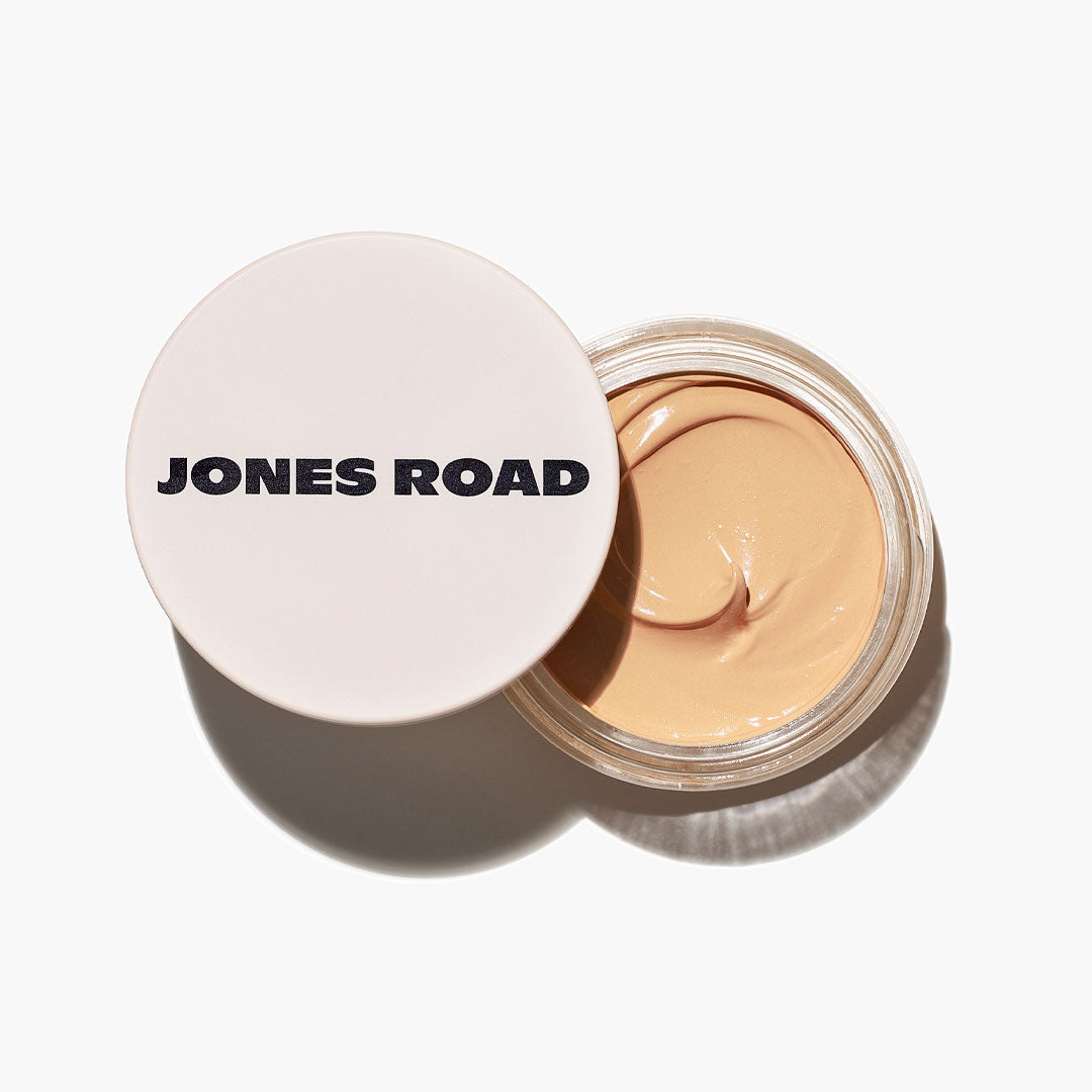 Jones Road | What The Foundation | Beauty Essential